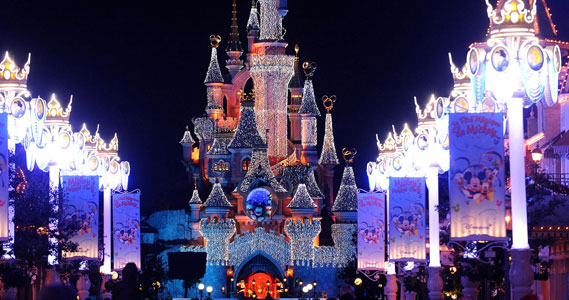 Christmas in Paris Disneyland